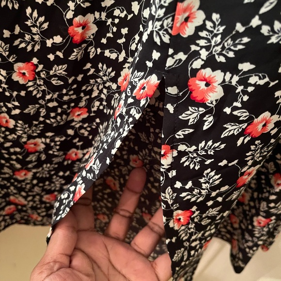 Pretty Little Things Plus Size Womens feminine floral dress with slits size 16 - Picture 6 of 14